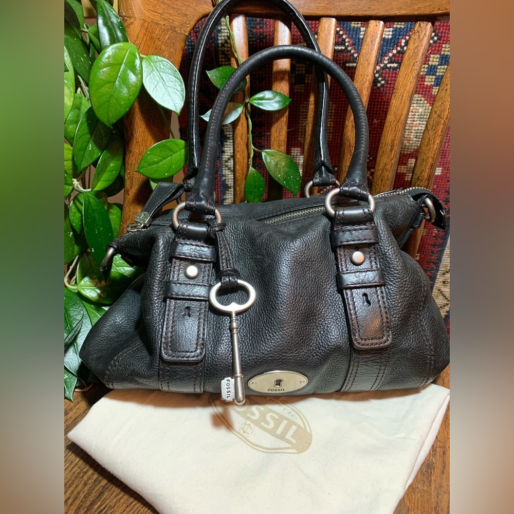 Fossil handbag